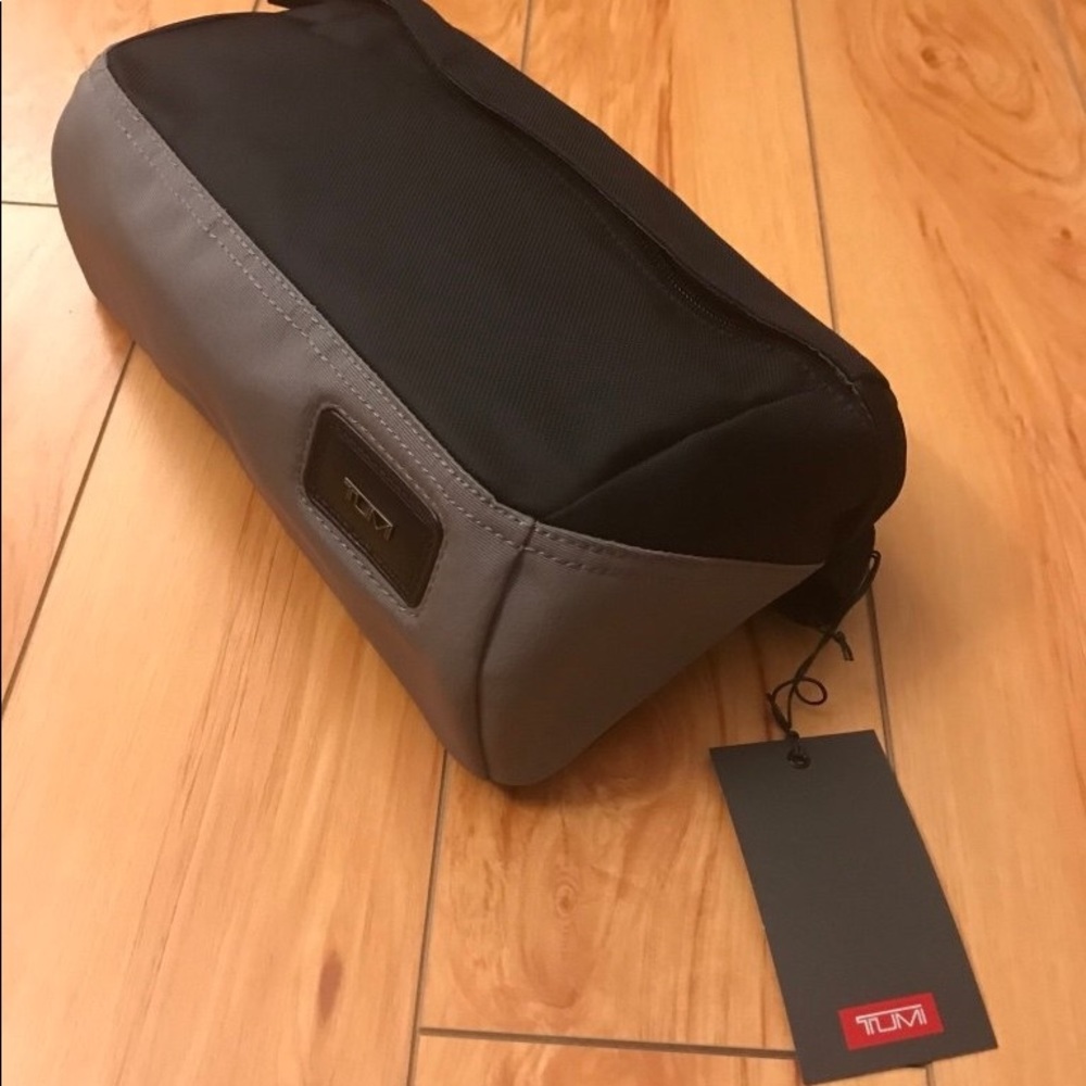 Tumi Travel Bag - Brand New & Unused